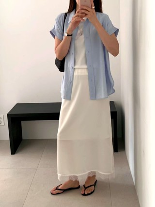蓝色