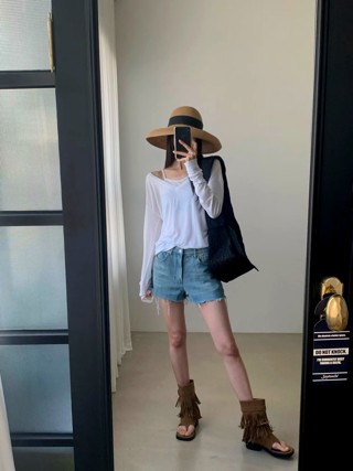 白色