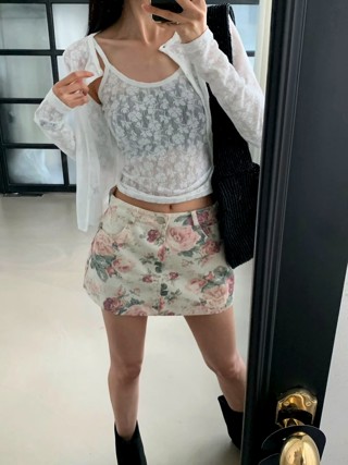 白色