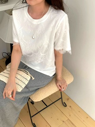 白色