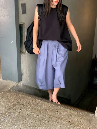 蓝色