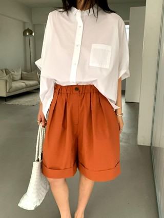 白色