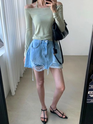 蓝色