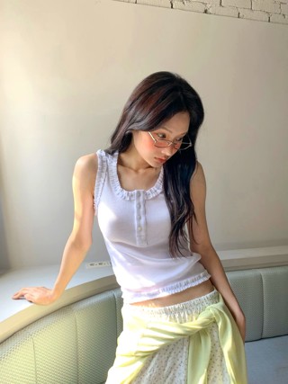 白色