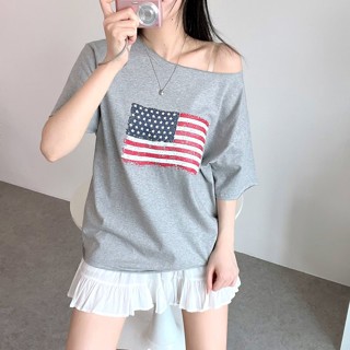 灰色
