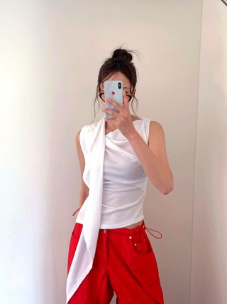 白色