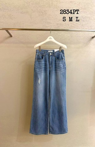 蓝色