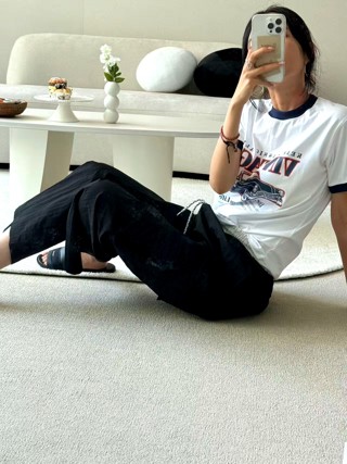 白色
