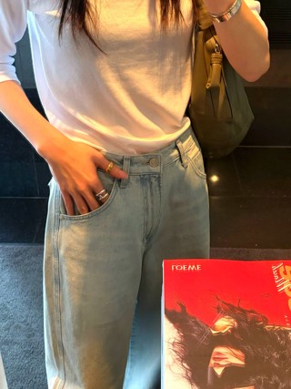 白色