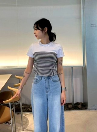 白色
