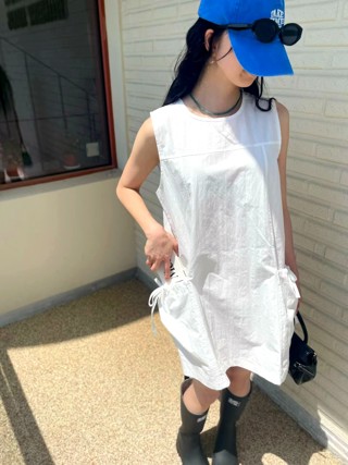 白色
