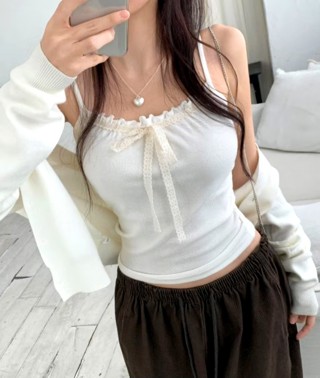 白色