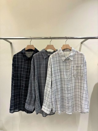 白色