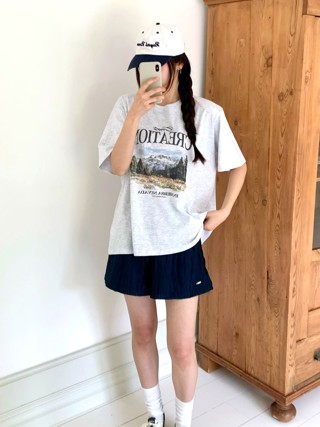 灰色