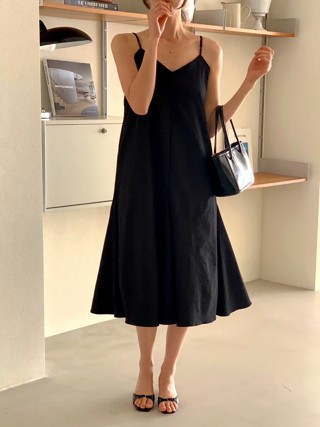 黑色