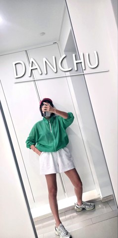 绿色