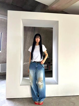 白色