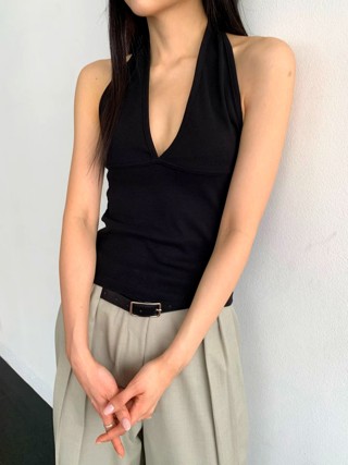 黑色