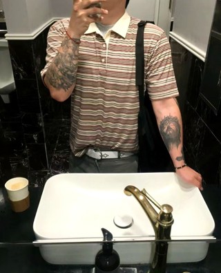 米色