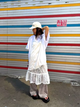 白色