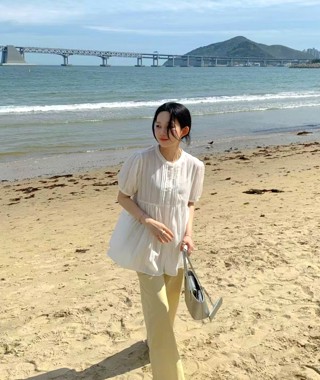 白色