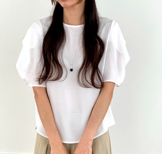 白色