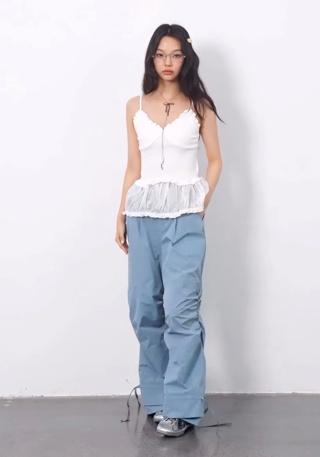 蓝色