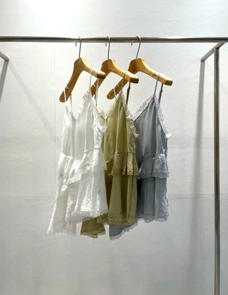 白色