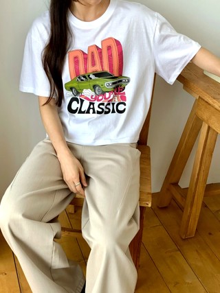 白色