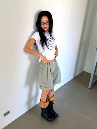 白色