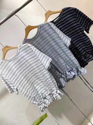 白色