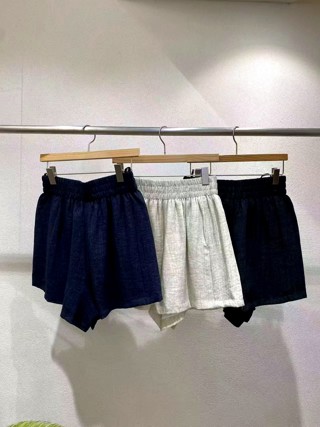 深蓝色