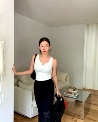 白色