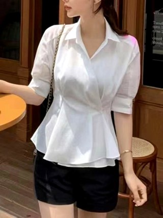 白色