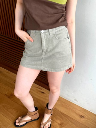 灰色