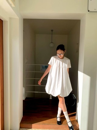 白色