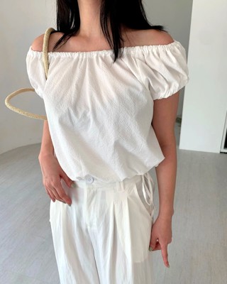 白色