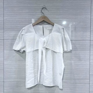 白色
