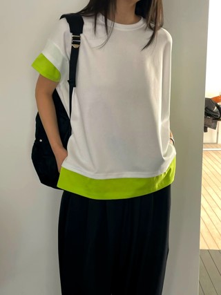 白色