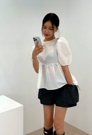 白色