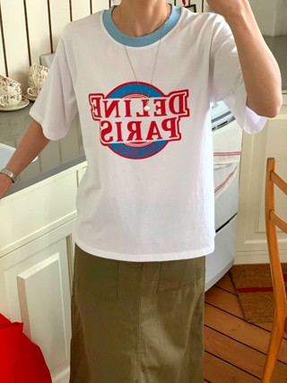 白色