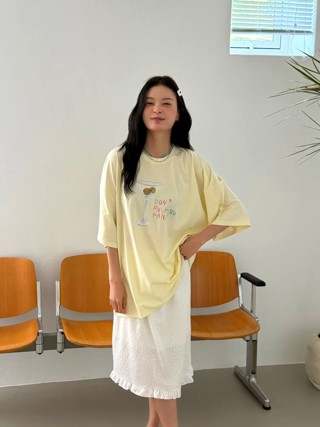 黄色