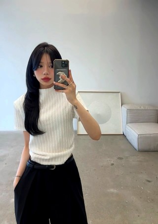白色