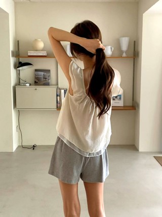 白色