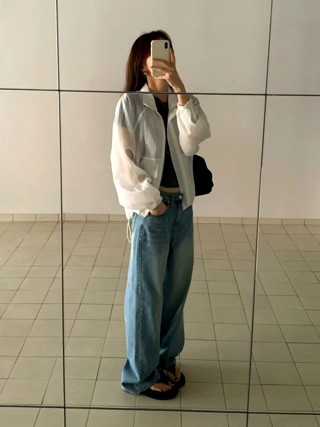 白色