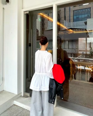 白色