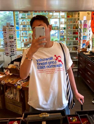 白色