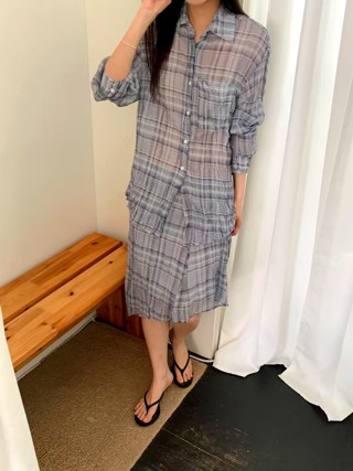 蓝色