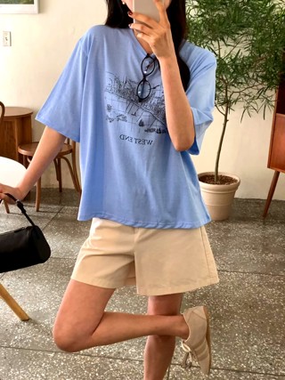 蓝色