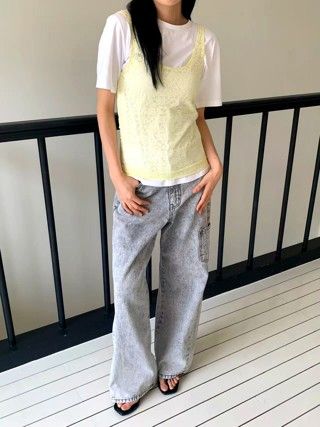 黄色